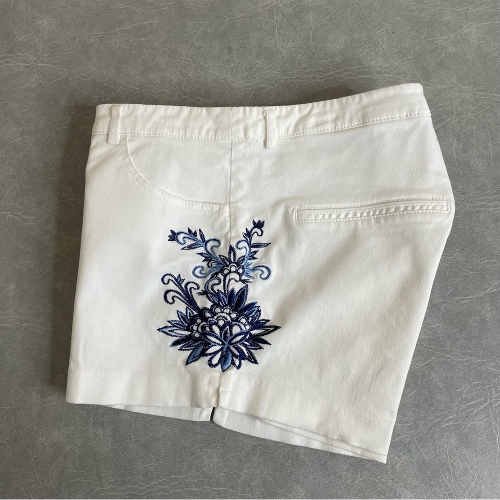 H&M White Jean Shorts with Blue Embroidery